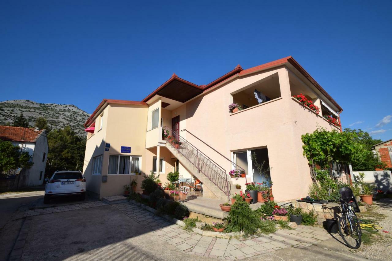 Apartment Smokrovic Starigrad Paklenica Exterior photo
